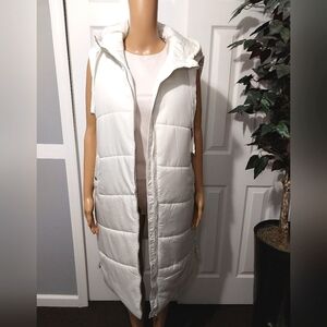 Steve Madden Long Puffer Vest Off White, NWT, Size L‎